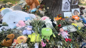 Ucraina, Russia la imita. Ma infiltrazioni russe in istituzioni di Kyiv